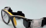 عینک ورزشی-طبی بدنه ژله ای رنگ مشکی زرد