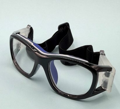 عینک ورزشی-طبی بدنه ژله ای- رنگ مشکی ابی