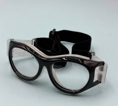 عینک ورزشی-طبی بدنه ژله ای-رنگ سفید مشکی گرد