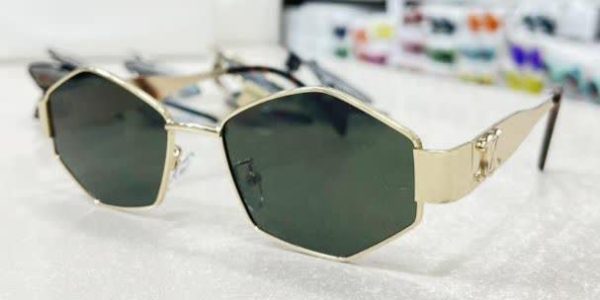 عینک آفتابی